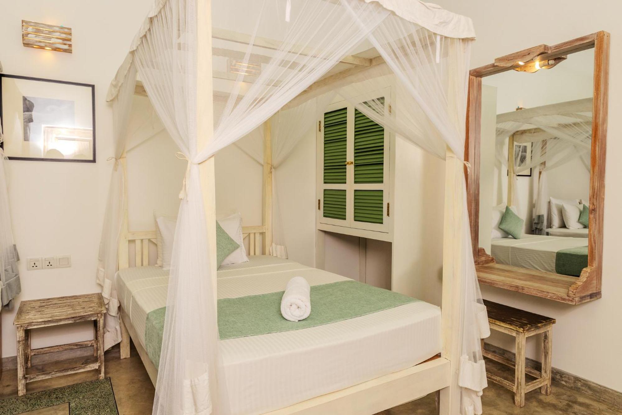 Aurora Bed & Breakfast Unawatuna Dış mekan fotoğraf