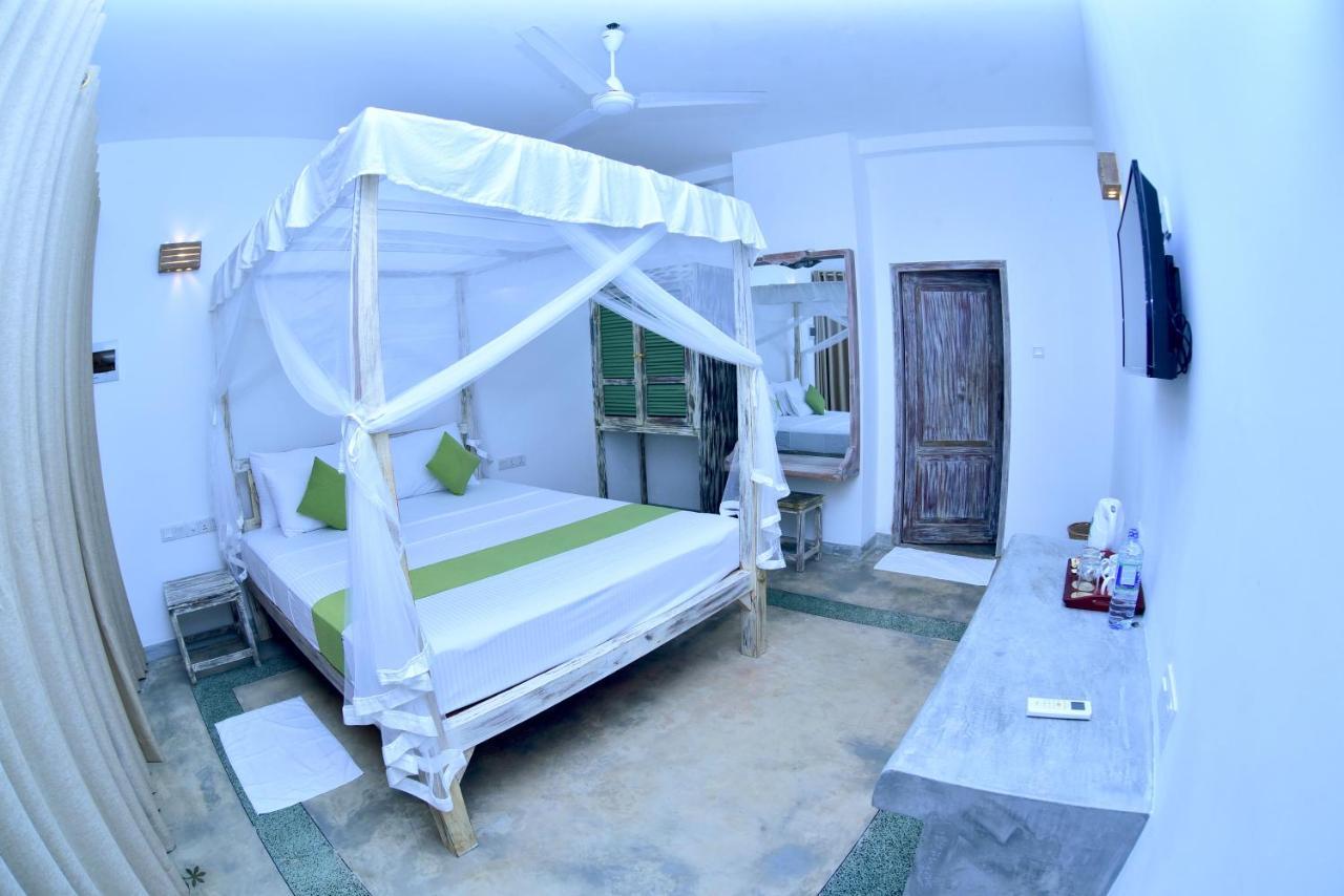 Aurora Bed & Breakfast Unawatuna Dış mekan fotoğraf